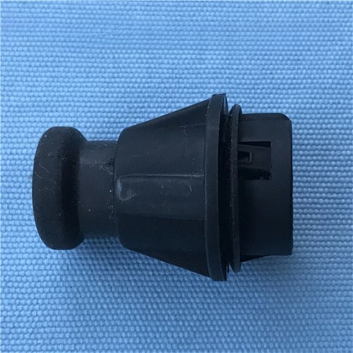 2 Tailgate Rubber Damper Buffer For Hyundai Tucson Santa Fe Kia KX3 New Sportage - Picture 3 of 6