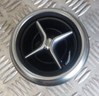 Grille d'aération aérateur avant central - MERCEDES CLASSE A W176 - A1768300354