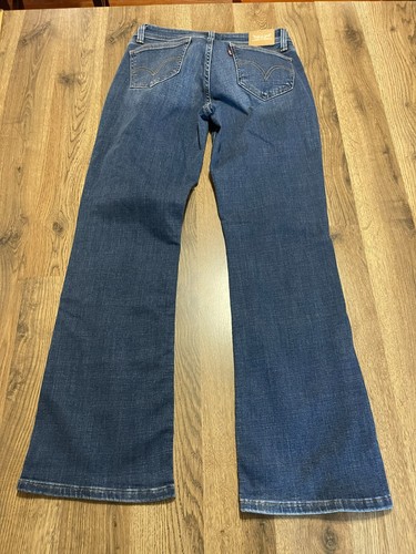 Levi's Jeans, Women's Size 4, Blue, Denim, Curvy 529 Bootcut, Pockets - Picture 2 of 12