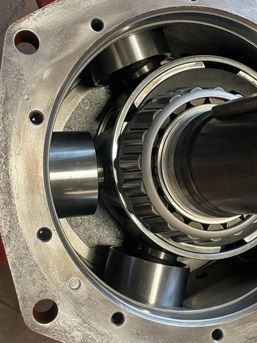 Kawasaki Staffa Hydraulic Motor HMKC 200 T3/150/47W1 - Picture 2 of 18