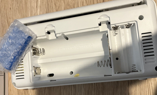 Ghettoblaster Bluetooth Wiederaufladbarer Kassettenspieler AM FM SW 8W Lautsprecher & mehr - Bild 10 von 19