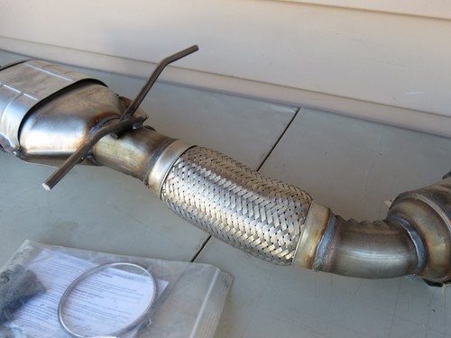 Walker Ultra EPA 16968 Direct Fit Catalytic Converter for 11-2016 Volvo S60 3.0L - Picture 4 of 9