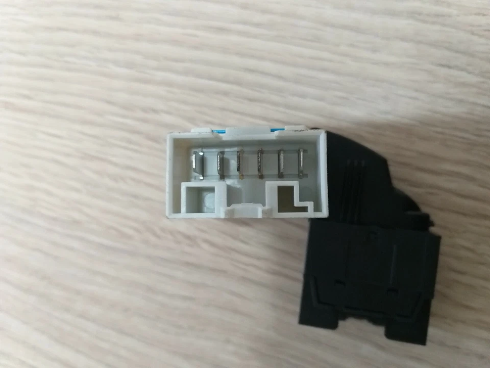 2 INTERRUTTORE VETRI ELETTRICI PER LANCIA Y 96 AL 2002 COMANDO ALZAVETRI BOTTONE - Immagine 3 di 3