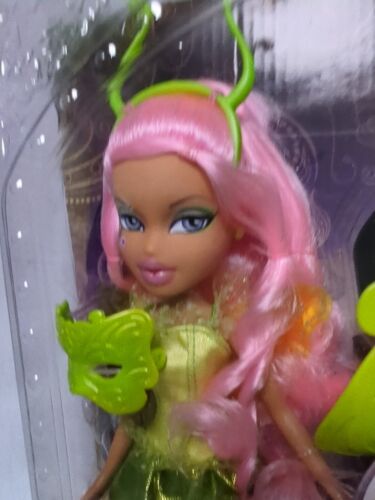 Bambola in maschera Bratz edizione limitata Lian V1 nuova con scatola - Foto 2 di 13