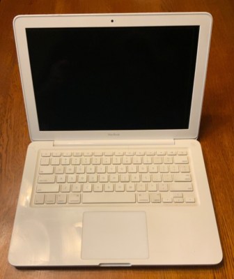 Apple OBS Macbook 13inch, Mid 2010, MPN# MC516LL/A, 13.3/2.4 Apple OBS Macbook 13inch, Mid 2010, MPN# MC516LL/A, 13.3/2.4