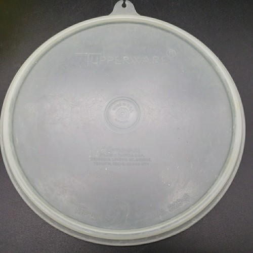 Vintage Tupperware Bowl 236-3 Yellow w/ 228-5 Lid Sheer Seal Retro Kitchen - Picture 3 of 14