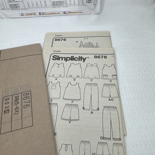 Simplicity 8676 Girls Shirt Shorts Capri Easy Patttern 5-6x Uncut - Imagen 3 de 4