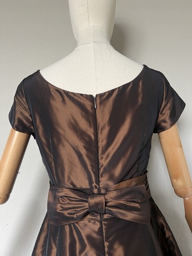 Teri Jon By Rickie Freeman Sz 4 Fit & Flare Brown 100% Silk Cocktail Dress - Picture 8 of 17