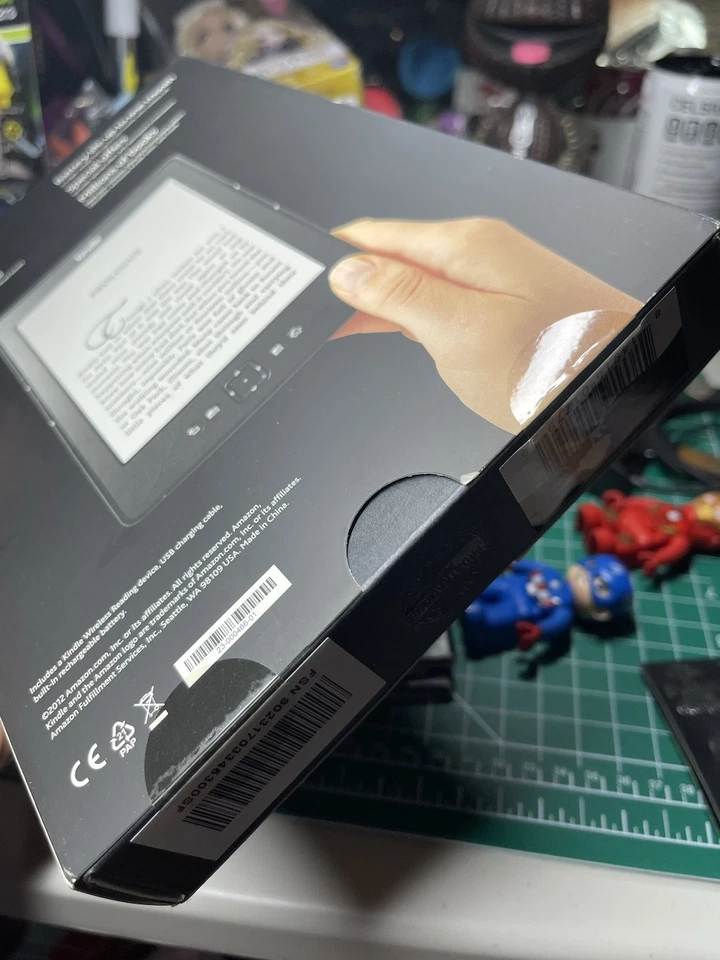 Amazon Kindle Black Wireless Wi-Fi World's Best Selling Digital E-Book Reader - Image 2 of 4