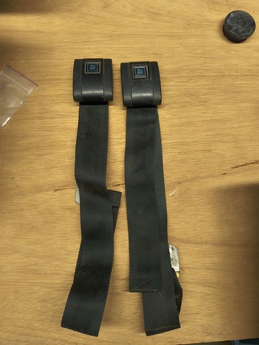 1970 GM ROBINS SEATBELT Cutlass Chevelle GTO BLACK 3910 7K70 2 pieces OEM