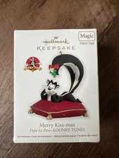 2012 Hallmark PEPE LE PEW Keepsake Ornament.  MERRY KISS-MAS  MAGIC SOUND NIB