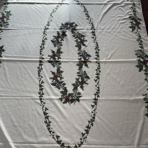 Portmeirion Christmas Tablecloth Holly and Ivy Fabric 60x115 Berries - Picture 2 of 7