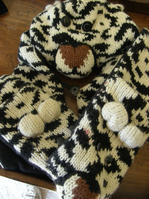 10218) Animal Themed Kids Combo Knit Hat Neck Scarf Mittens