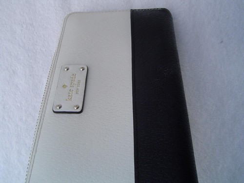 AUTHENTIC KATE SPADE WHITE AND BLACK LEATHER ACCORDION WALLET VGC - Picture 8 of 22