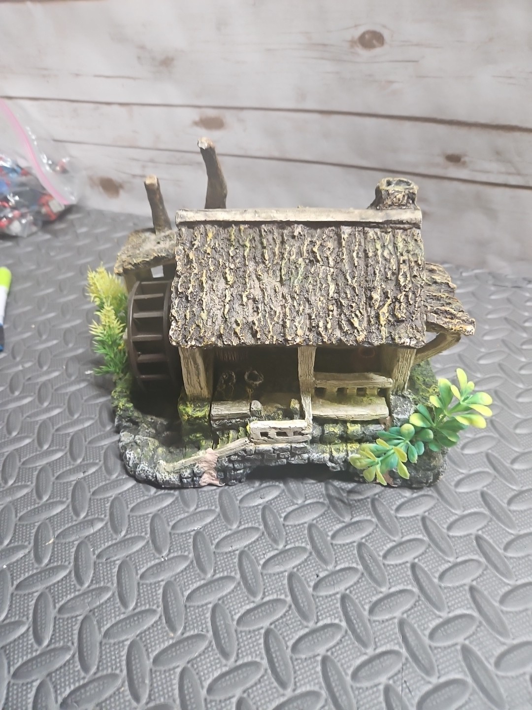 Picture 1 of 5