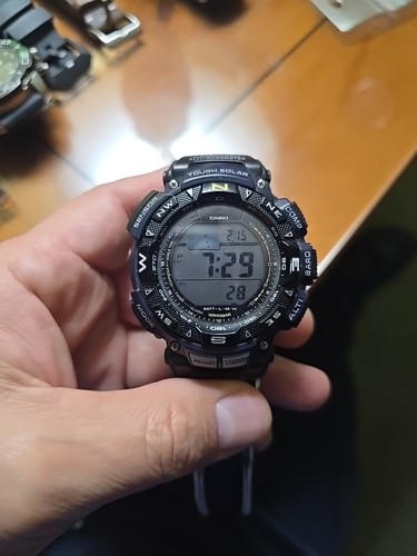Casio Pathfinder PAG-240B Solaruhr mit Kompass/Thermometer/Höhenmesser/Barometer - Bild 3 von 17