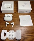 Apple AirPods Pro 2ème génération avec étui de charge sans fil MagSafe et Lightning