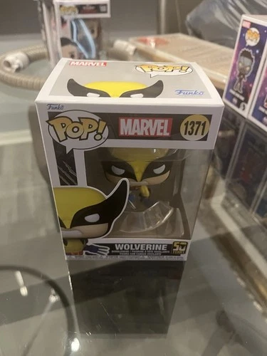 Funko Pop! Vinyl Marvel Wolverine Bobblehead Figure #1371 Comics Theme