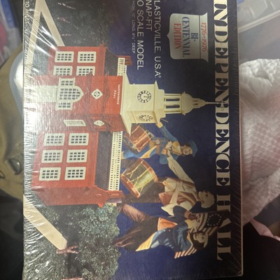 Bachmann Plasticville Independence Hall #2921 Model Kit New! 1975