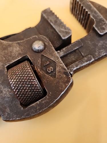 Vintage St Catharines 18" Adjustable Wrench - Picture 8 of 10