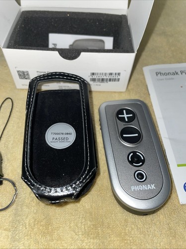 Phonak PilotOne Remote Control W/ belt clip pouch - Picture 2 of 4