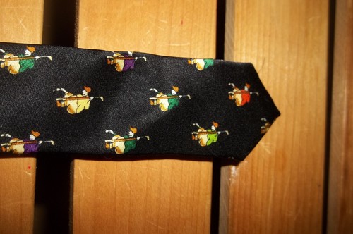 Corbata temática de golf vintage años 90 Zachary blanca negra seda 59x3,75 hecha en Corea - Imagen 7 de 9