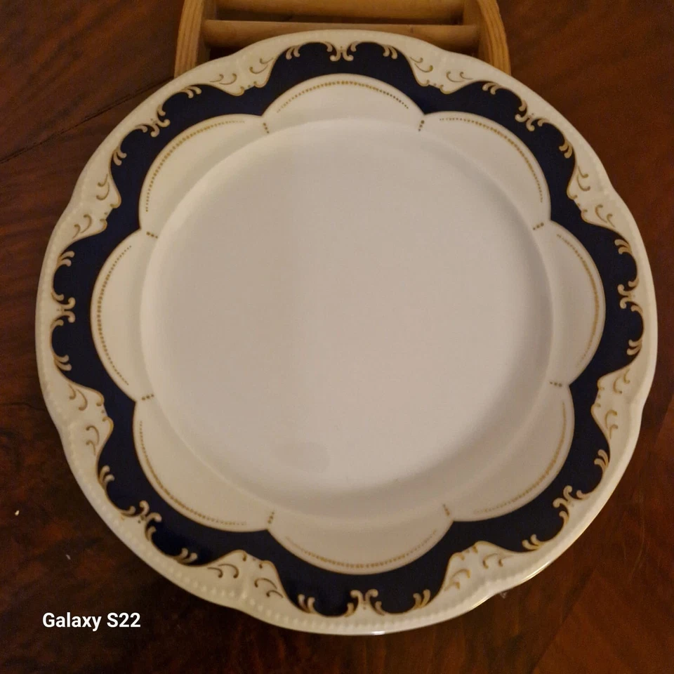 Mitterteich Bavaria Form 2000 Kobaltblau Eßservice Goldrand Porzellan 16 Tlg. - Bild 2 von 4