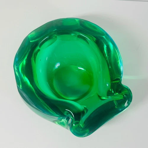 Vintage Emerald Green Murano faceted Glass Bowl Ashtray Thick Heavy