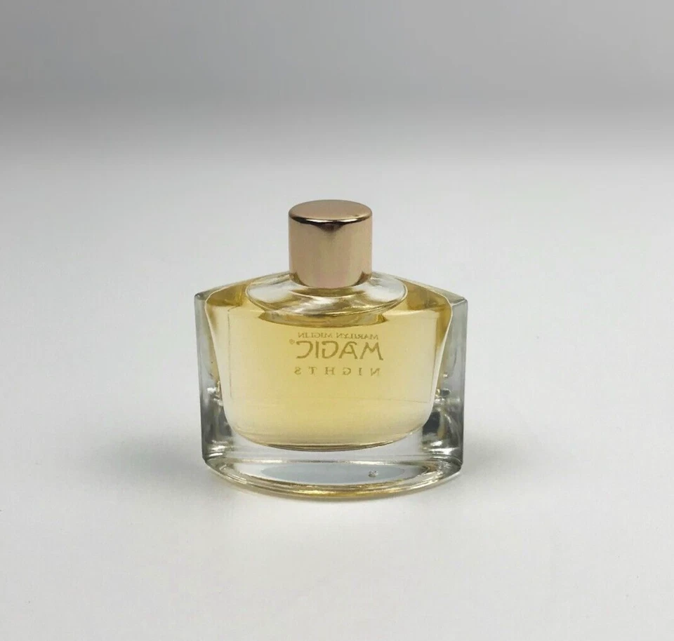 Marilyn Miglin Magic Nights Eau de Parfum 0,5 fl oz 5ml - Imagem 2 de 3