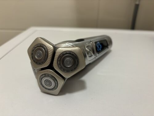 Philips Shaver Serie 9000 Prestige, SP9885/35. Rasoio Elettrico con accessori - Foto 4 di 20