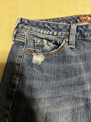 Hint Distressed Cuffed Capris Womens Teens 9 Blue Jeans 30x18 - Picture 4 of 10