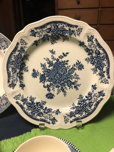Vtg Mismatched China Blue & White 20 pcs Transferware 5-Piece Place Settings X 4 - Picture 3 of 24