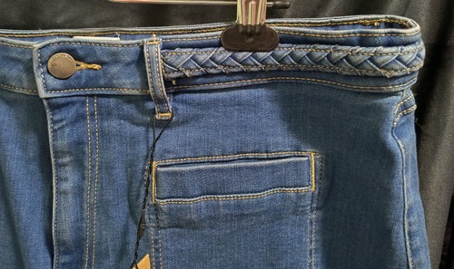 Pantaloncini Monsoon Lucille blu eco denim UK 18 EU 46 US 14 nuovi con etichette - Foto 6 di 10