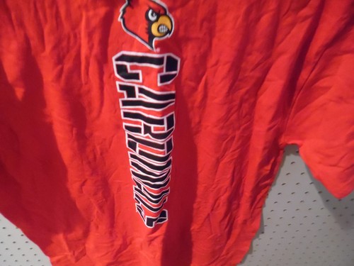 Champions Cardinals Red T shirt size Med - Picture 6 of 6