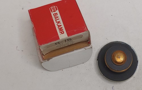 Tapa Radiador Balkamp 703-1420 Hecha en USA - Imagen 2 de 2