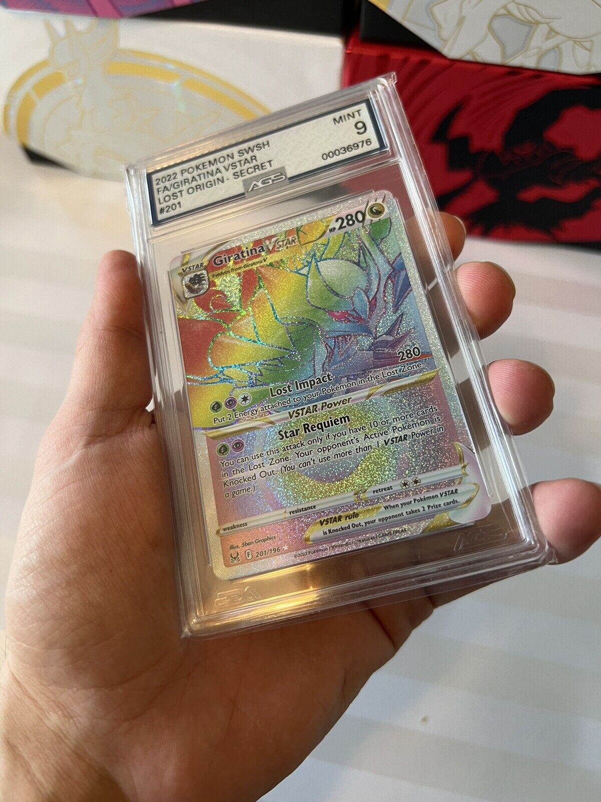 CARTA POKÉMON GIRATINA V ASTRO HYPER 201/196 ORIGINE PERDUTA