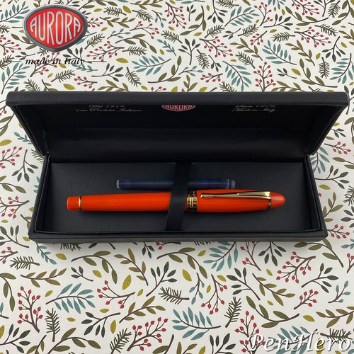 Penna stilografica arancione autunnale Aurora Ipsilon pennino medio B11-DO-M - Foto 3 di 4