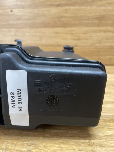 1996-2003 Volkswagen Golf Jetta Cabrio 1HM201799 Vapor Canister OEM ๐ข - Picture 4 of 9
