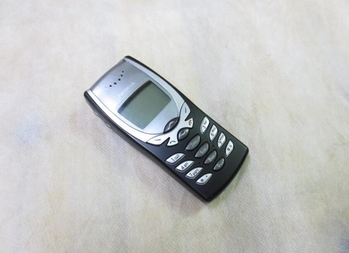 Original Unlocked Nokia 8250 Mobile Phone GSM 900 / 1800 Classic Cellphone - Afbeelding 11 van 15