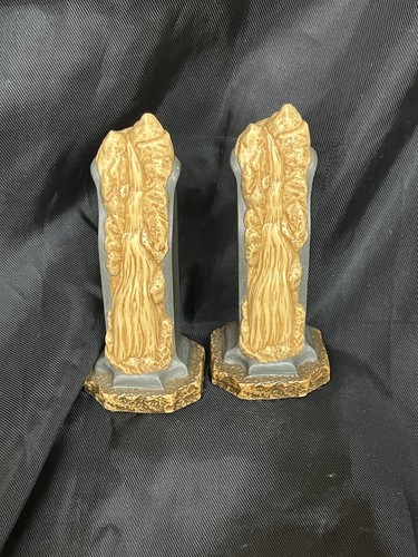 Vintage SAC SHERLOCK HOLMES Chess Pieces 2 Towers Hand Painted Replacements 3.5" - Picture 9 of 10