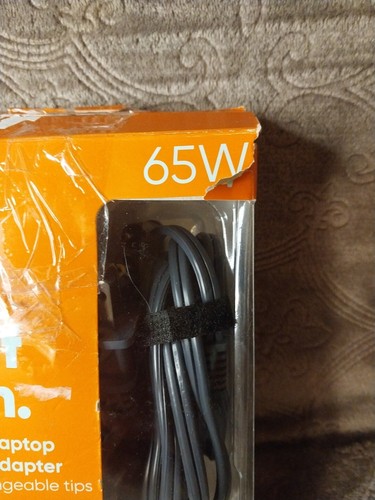 Cargador universal para portátil ONN ADS-65QI-19A-2 65W con 10 puntas intercambiables - Imagen 3 de 9