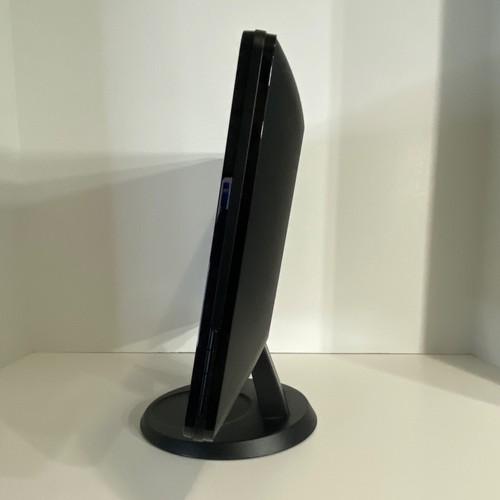 Dell IN1910NF Monitor 18.5 Inch Widescreen Flatscreen + Power Cord & VGA Cable - Picture 4 of 11