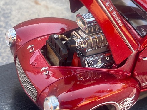 🔥AUTOGRAPHED 1:18 PRECISION MINIATURES 1941 WILLYS GASSER JR. THOMPSON NHRA🔥 - Picture 20 of 24