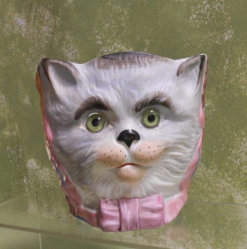 1920's Germany Owl, Cat, & Dog Lantern with Glass Eyes- Halloween Fairy Lamp - Picture 8 of 11