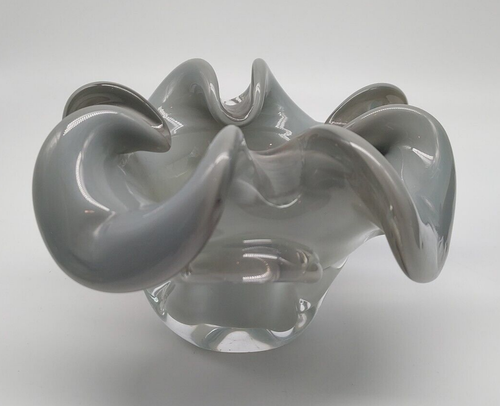 Murano Style Grey Interior Glass bowl with a clear exterior - Picture 2 of 8