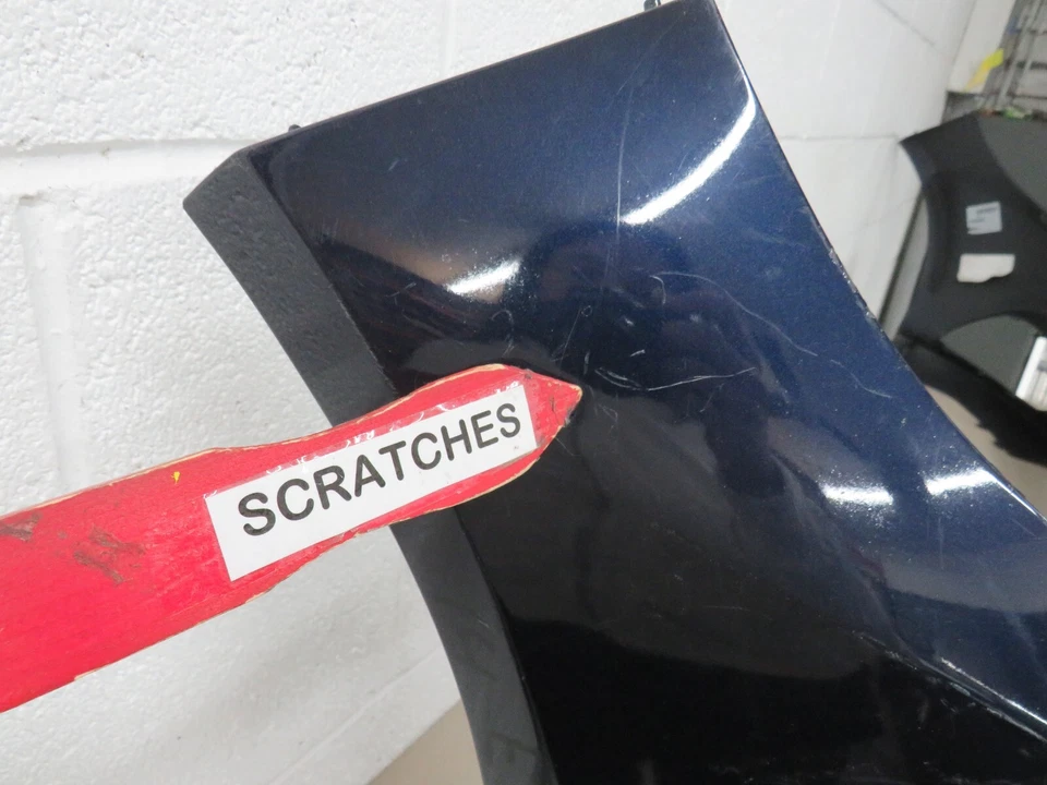 2014-2015-2016 MERCEDES BENZ E350 E400 W212 SEDAN 4MATIC FRONT BUMPER COVER (A-M Foto 4 de 4