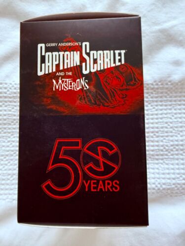Captain Scarlet Cult Vinyl Pop Figure - Picture 2 of 5
