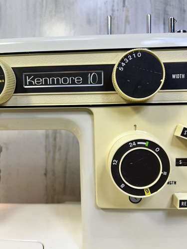 Sears Roebuck Kenmore 10 Sewing Machine Model 385 w/Carrying Case! Tested Works! - Picture 4 of 24