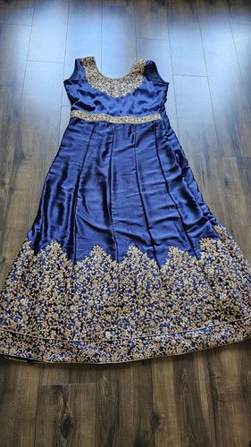 42 Bollywood Navy Blue Dress Gown Georgette embroidery Indian Diwali Wedding Z2 - Picture 2 of 10