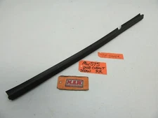 RIGHT PASSENGER REAR INNER INSIDE BACK SIDE DOOR PANEL MOLDING GLASS WINDOW SEAL